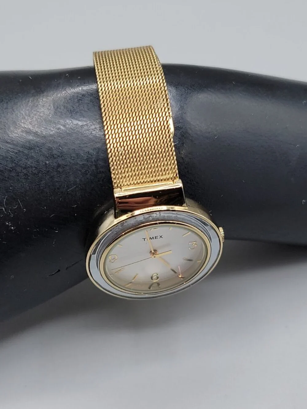 Timex Ameritus T2P197 Gold-Tone Mesh Band Women’s Watch 31mm White Dial 7.5